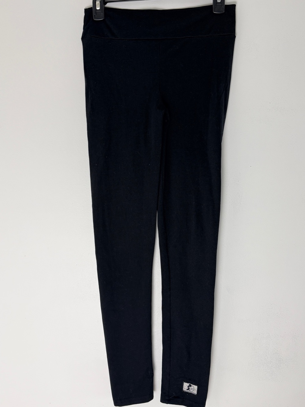 Celestial Bodiez Black Scrunch Leggings with Logo Patch size M/L
